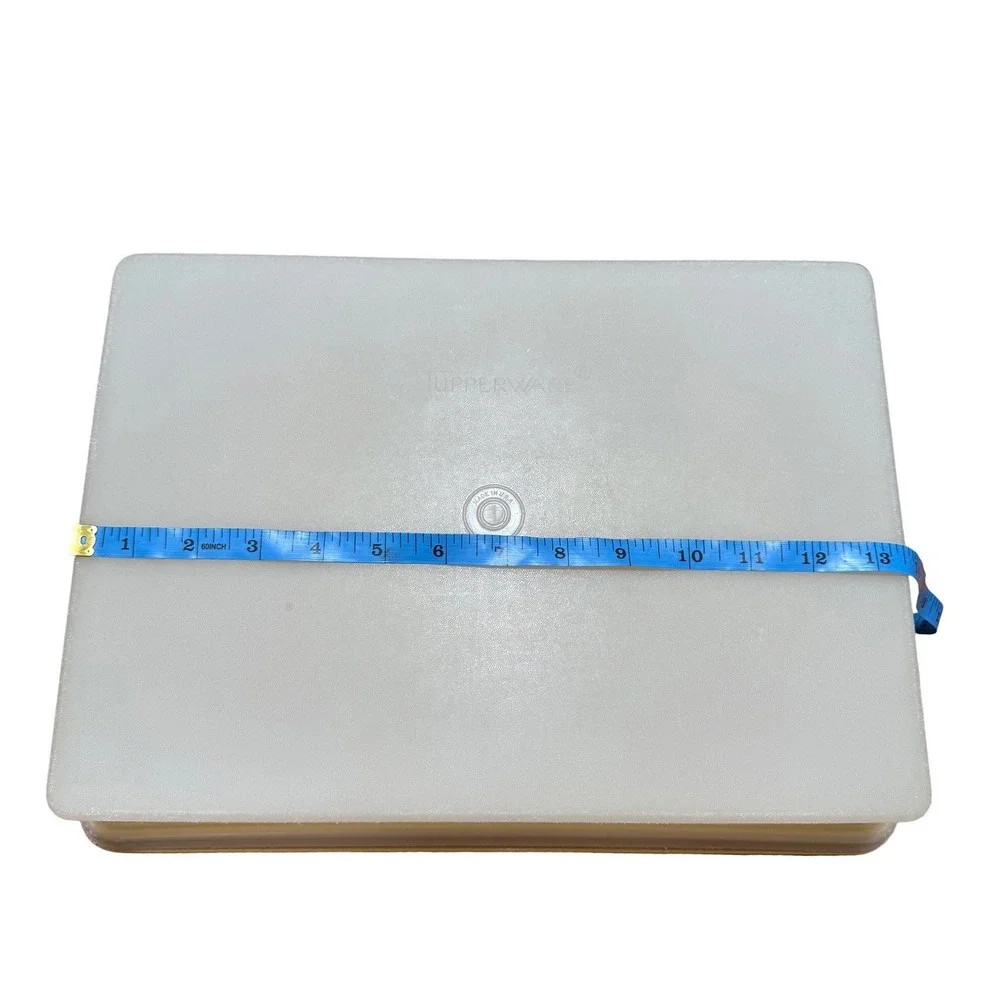 Vintage Tupperware Rectangular Cake Carrier Cake Taker Yellow Tray w Lid‎ 622-2